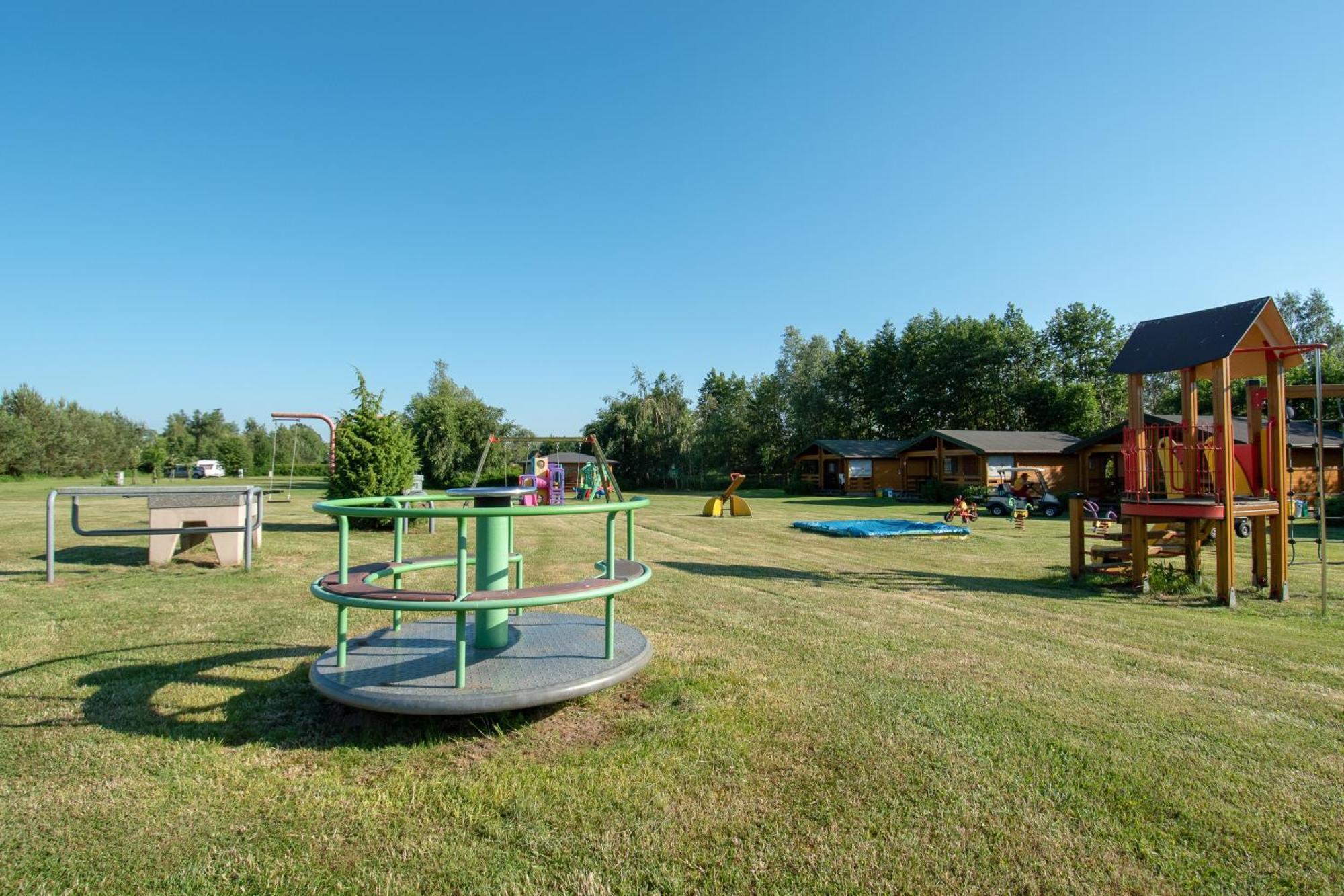 Bajkowy Zakatek Rusinowo - Dwa Baseny, Silownia, Plac Zabaw, Bardzo Blisko Plazy Rusinowo (Slawno) Exterior foto
